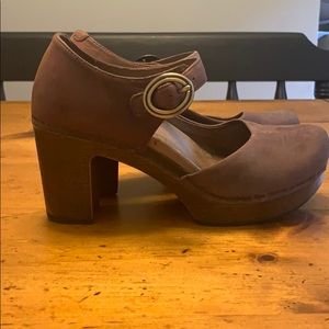 Dansko Dorothy Heel
